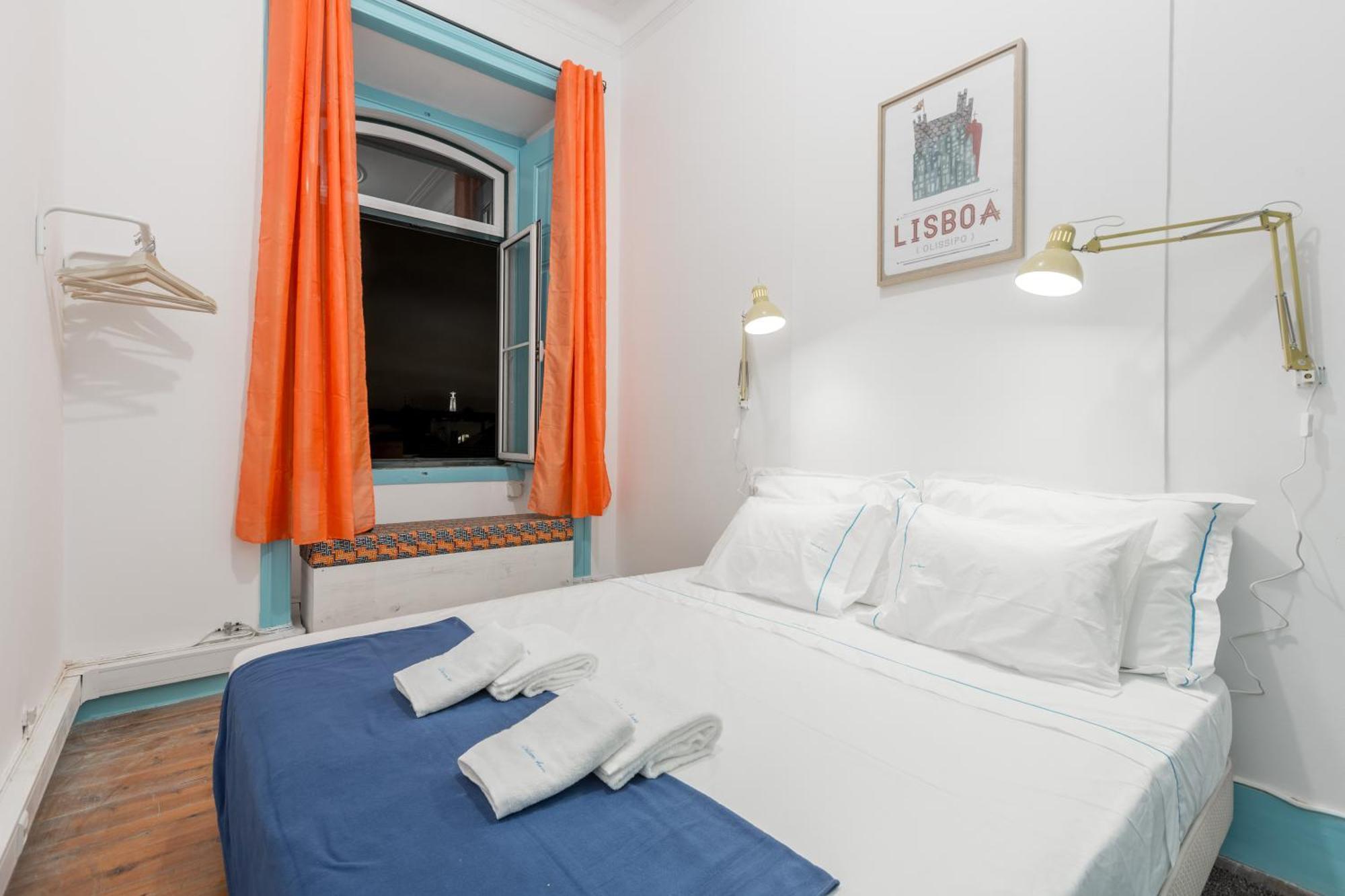 C&O Guest House Lisbon Exterior photo